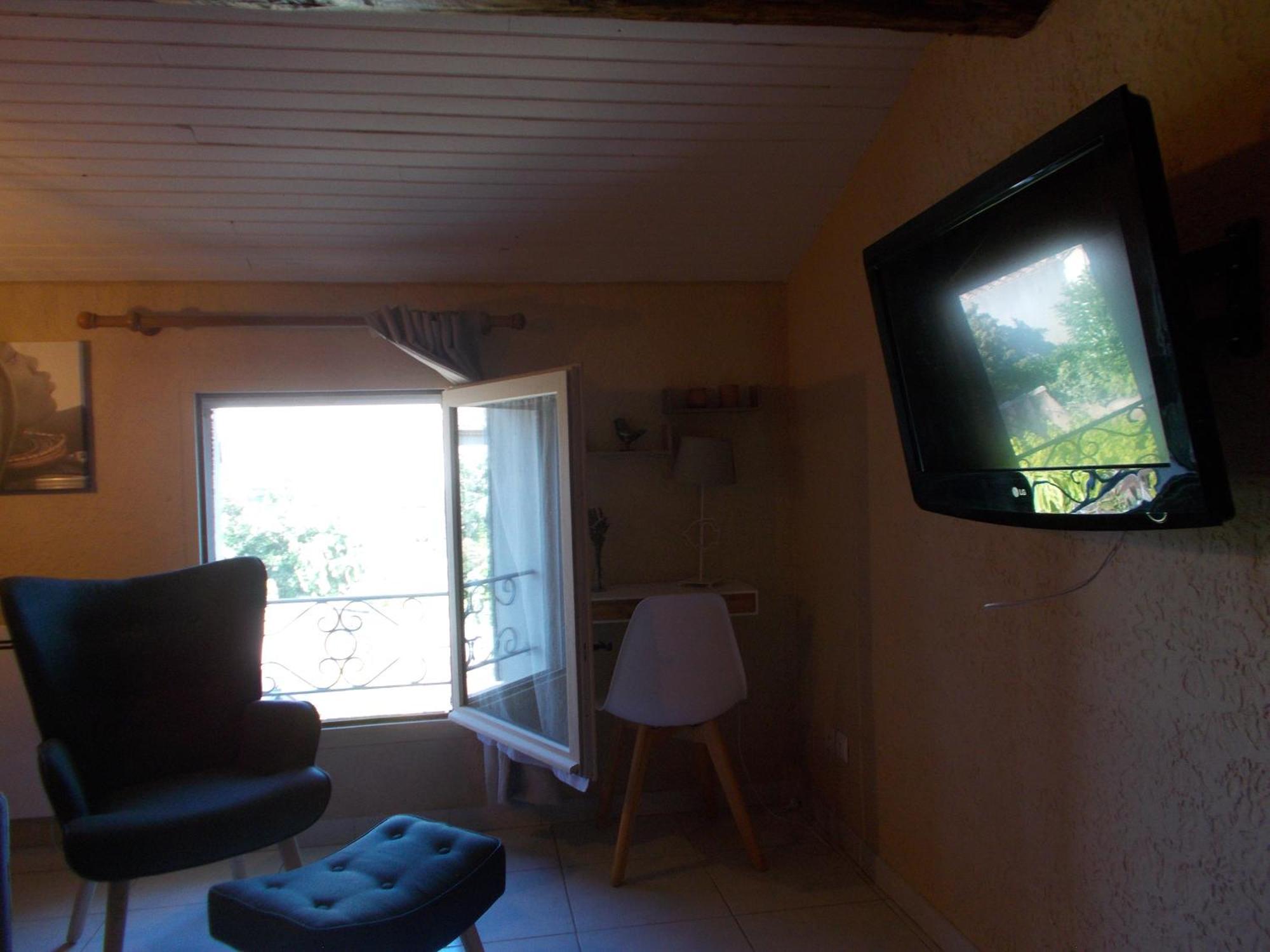 La Tramontane Bed & Breakfast Jonquerettes ภายนอก รูปภาพ